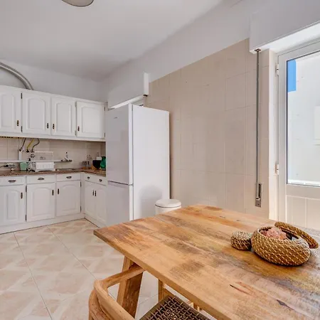 Casa Dos Amigos * 알보르