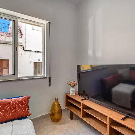 Casa Dos Amigos * 알보르