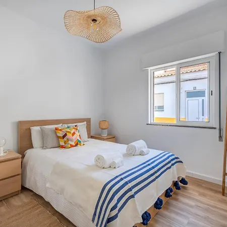 Casa Dos Amigos Lägenhet Alvor